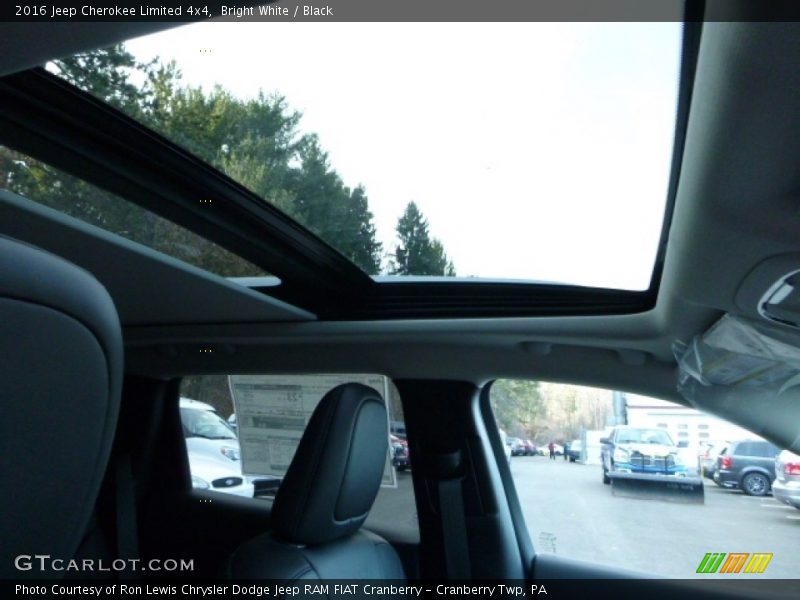 Bright White / Black 2016 Jeep Cherokee Limited 4x4