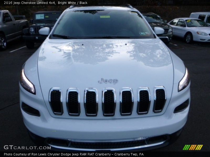 Bright White / Black 2016 Jeep Cherokee Limited 4x4