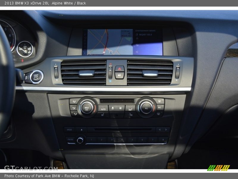 Alpine White / Black 2013 BMW X3 xDrive 28i