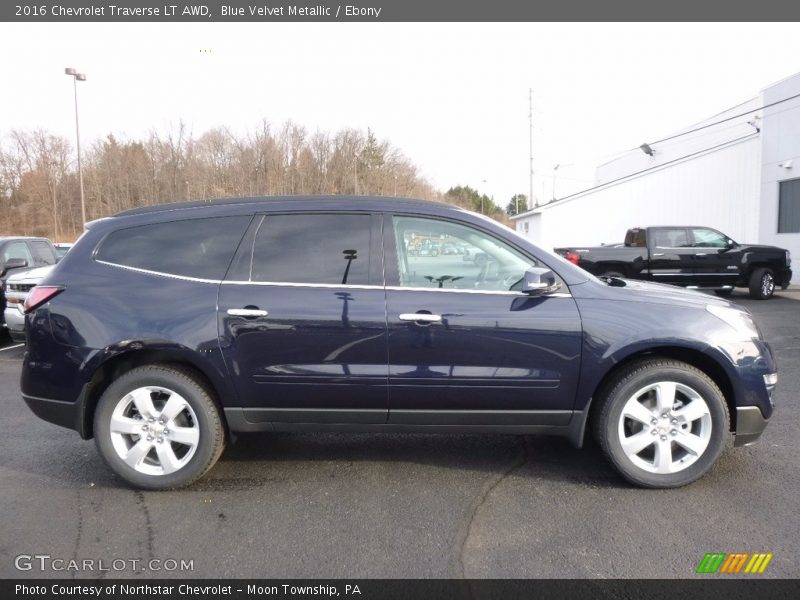 Blue Velvet Metallic / Ebony 2016 Chevrolet Traverse LT AWD