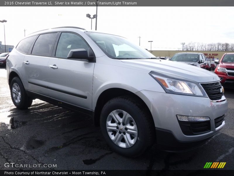 Silver Ice Metallic / Dark Titanium/Light Titanium 2016 Chevrolet Traverse LS