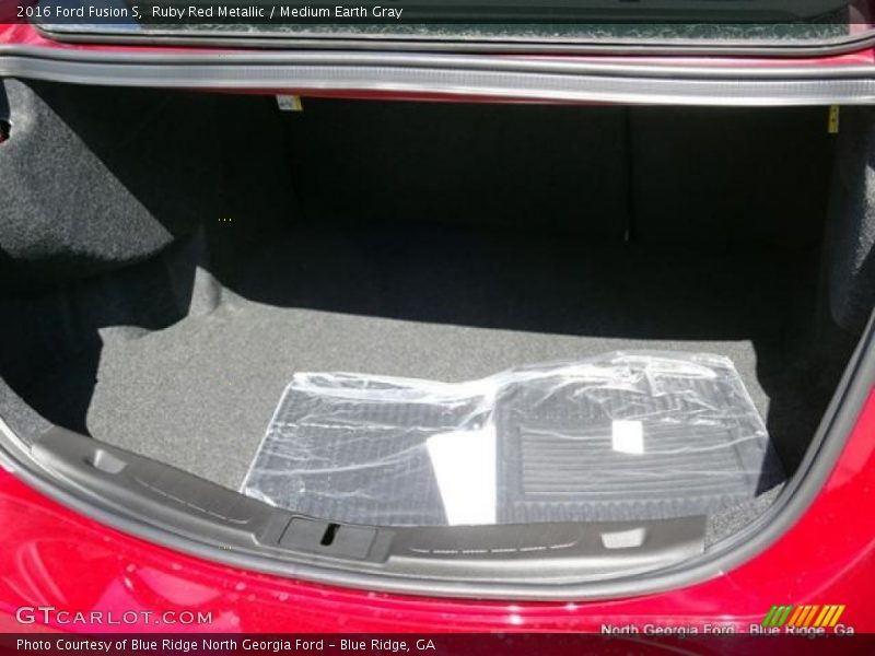 Ruby Red Metallic / Medium Earth Gray 2016 Ford Fusion S