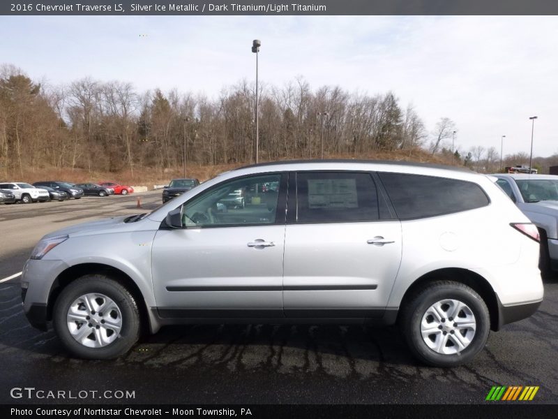 Silver Ice Metallic / Dark Titanium/Light Titanium 2016 Chevrolet Traverse LS