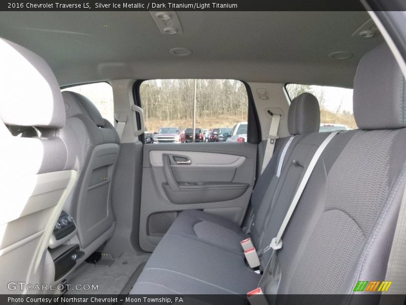 Silver Ice Metallic / Dark Titanium/Light Titanium 2016 Chevrolet Traverse LS