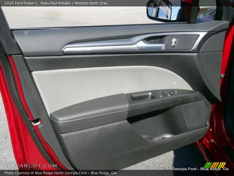 Ruby Red Metallic / Medium Earth Gray 2016 Ford Fusion S