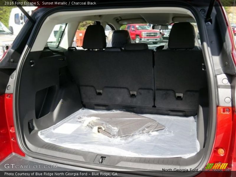 Sunset Metallic / Charcoal Black 2016 Ford Escape S
