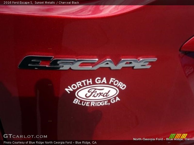 Sunset Metallic / Charcoal Black 2016 Ford Escape S