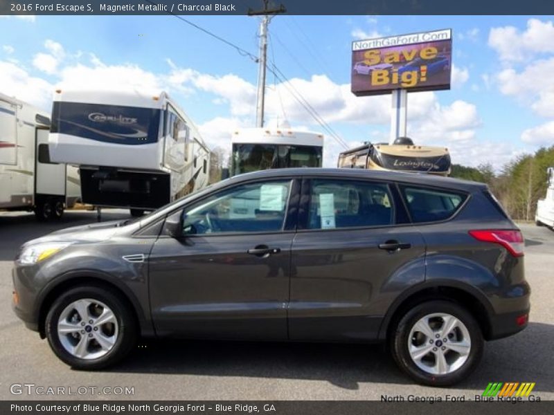 Magnetic Metallic / Charcoal Black 2016 Ford Escape S