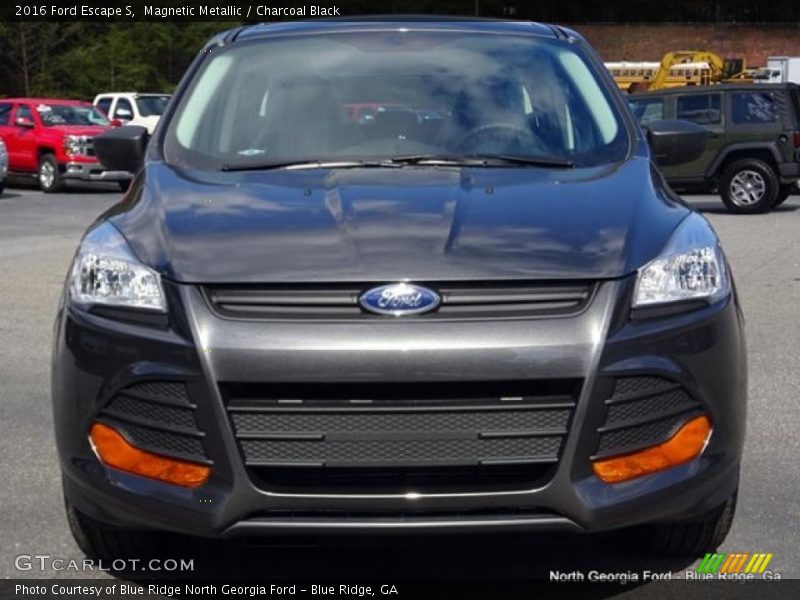 Magnetic Metallic / Charcoal Black 2016 Ford Escape S