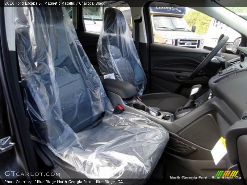 Magnetic Metallic / Charcoal Black 2016 Ford Escape S