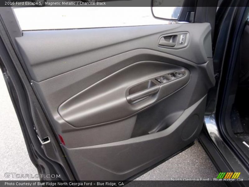 Magnetic Metallic / Charcoal Black 2016 Ford Escape S