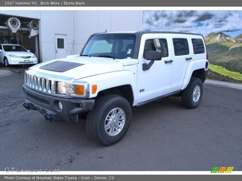 Birch White / Ebony Black 2007 Hummer H3