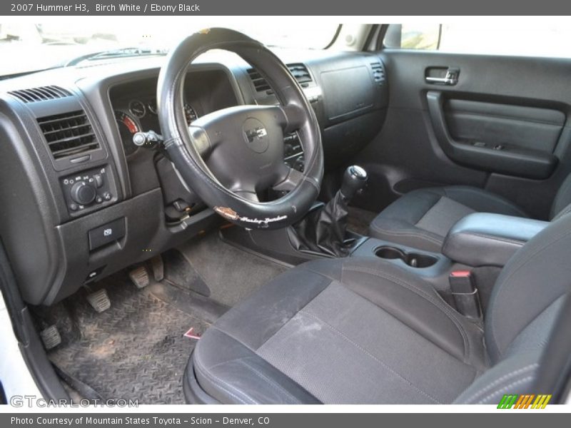 Birch White / Ebony Black 2007 Hummer H3