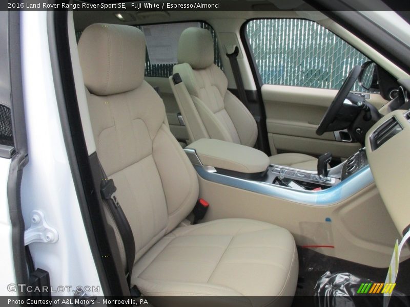 Front Seat of 2016 Range Rover Sport SE