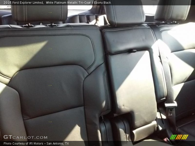 White Platinum Metallic Tri-Coat / Ebony Black 2016 Ford Explorer Limited