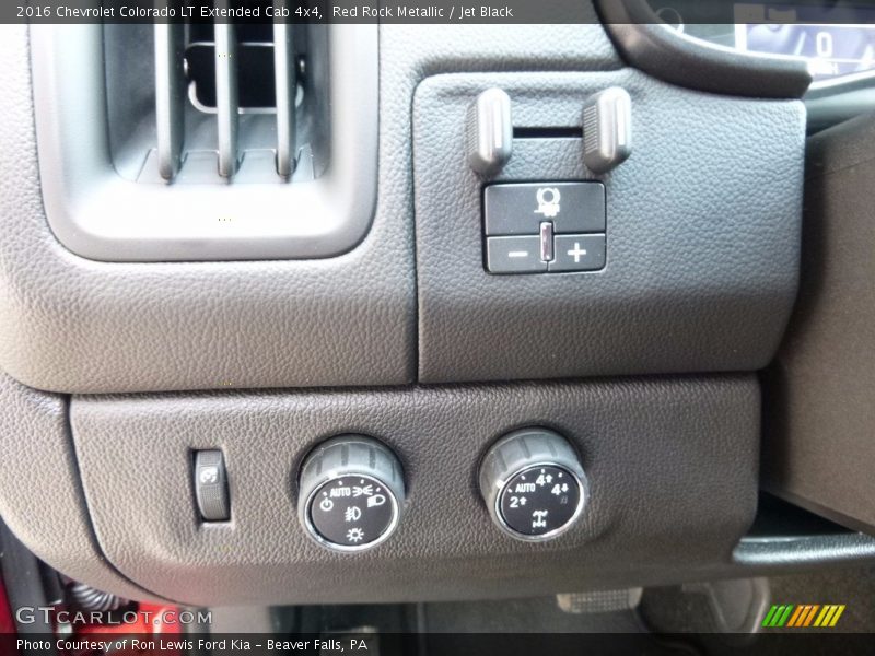 Red Rock Metallic / Jet Black 2016 Chevrolet Colorado LT Extended Cab 4x4