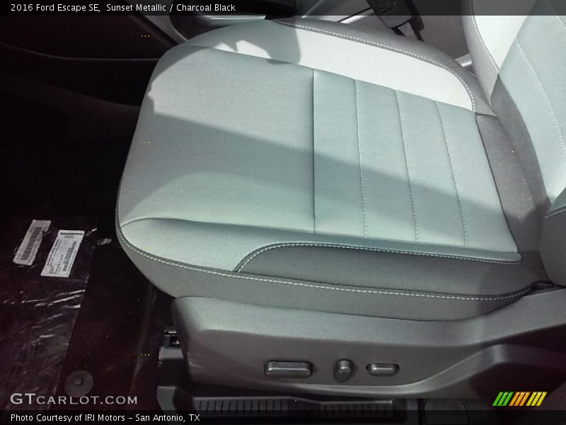 Sunset Metallic / Charcoal Black 2016 Ford Escape SE