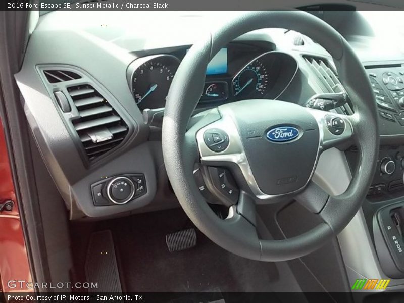 Sunset Metallic / Charcoal Black 2016 Ford Escape SE