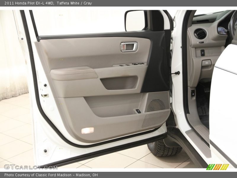 Door Panel of 2011 Pilot EX-L 4WD