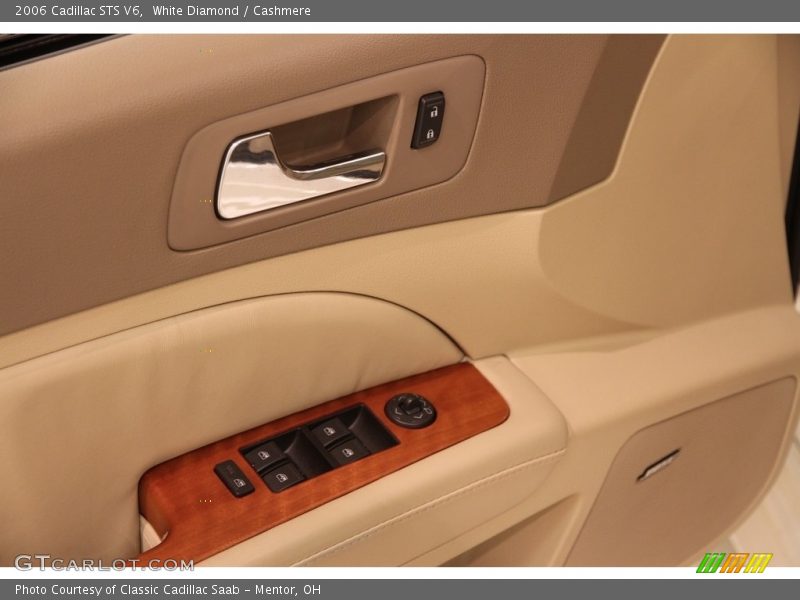 White Diamond / Cashmere 2006 Cadillac STS V6