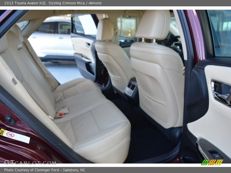 Sizzling Crimson Mica / Almond 2013 Toyota Avalon XLE