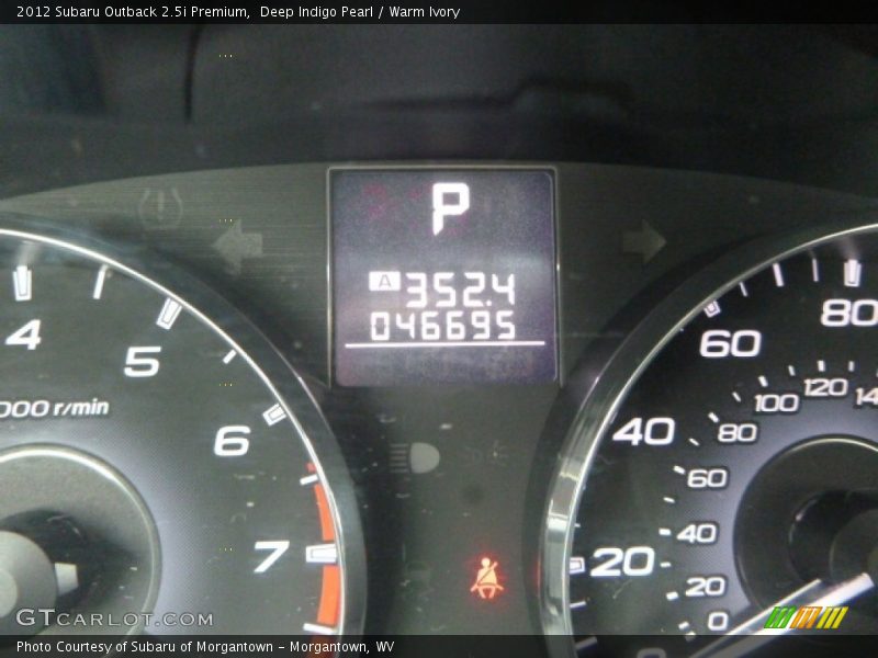 Deep Indigo Pearl / Warm Ivory 2012 Subaru Outback 2.5i Premium