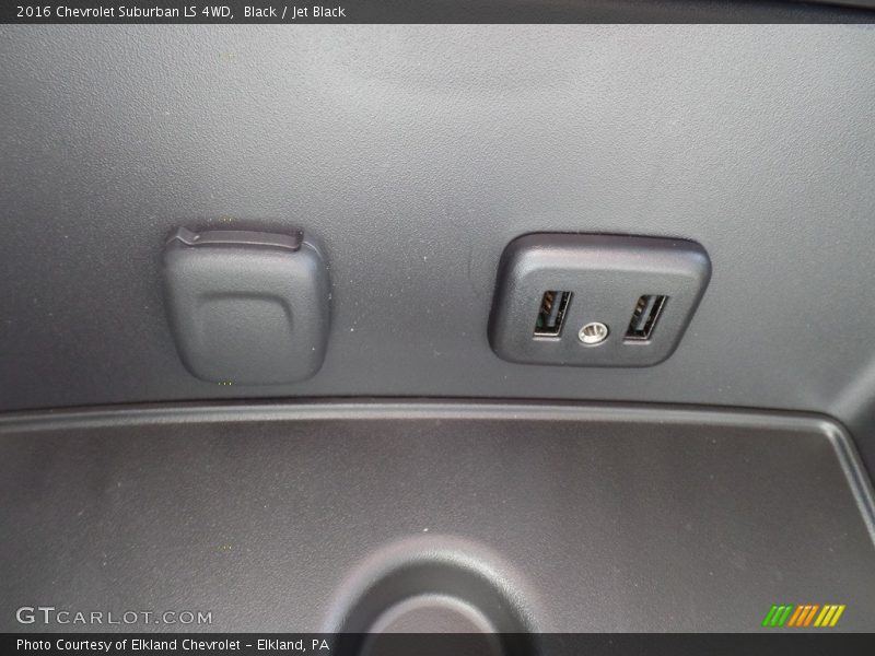 Black / Jet Black 2016 Chevrolet Suburban LS 4WD