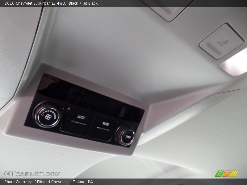 Black / Jet Black 2016 Chevrolet Suburban LS 4WD