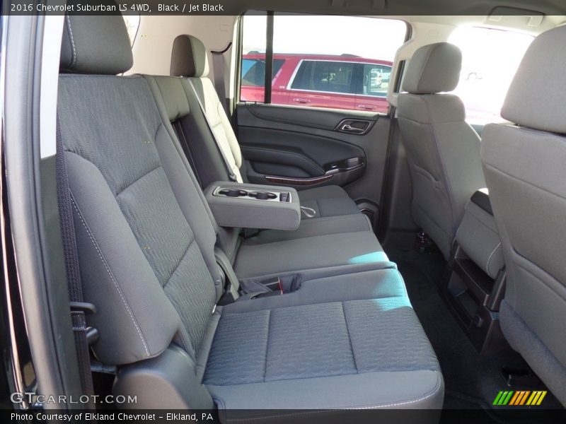 Black / Jet Black 2016 Chevrolet Suburban LS 4WD