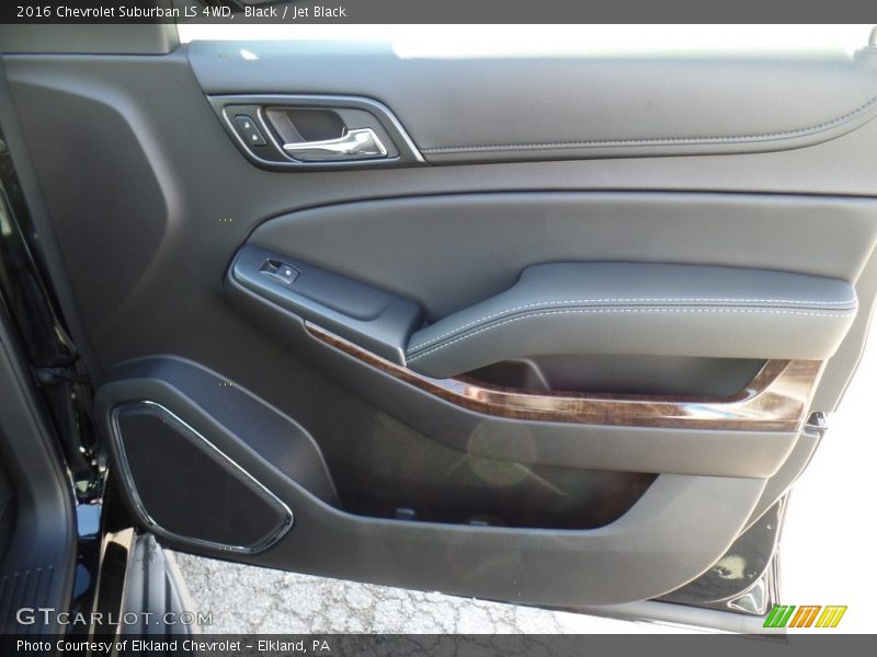 Black / Jet Black 2016 Chevrolet Suburban LS 4WD