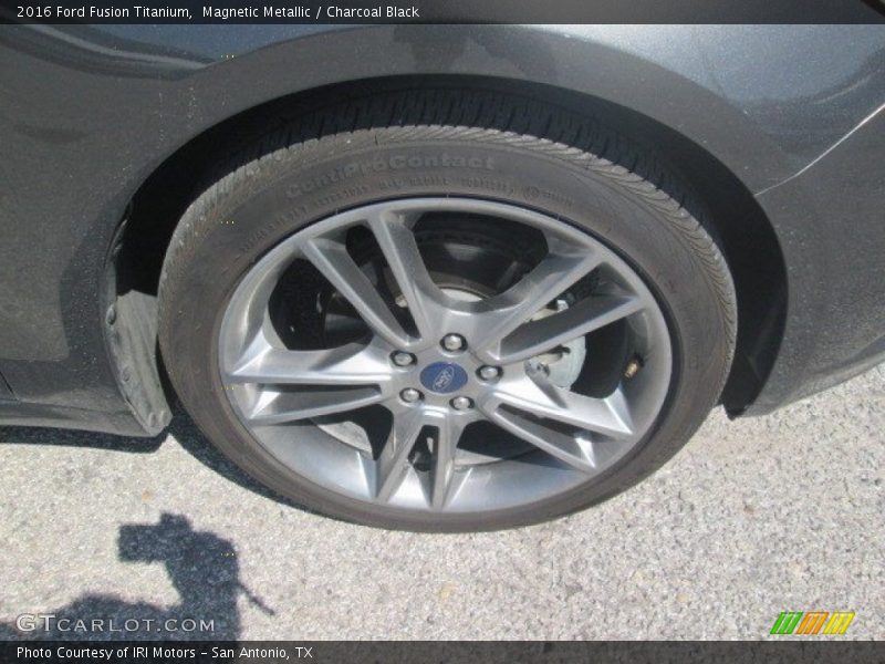 Magnetic Metallic / Charcoal Black 2016 Ford Fusion Titanium
