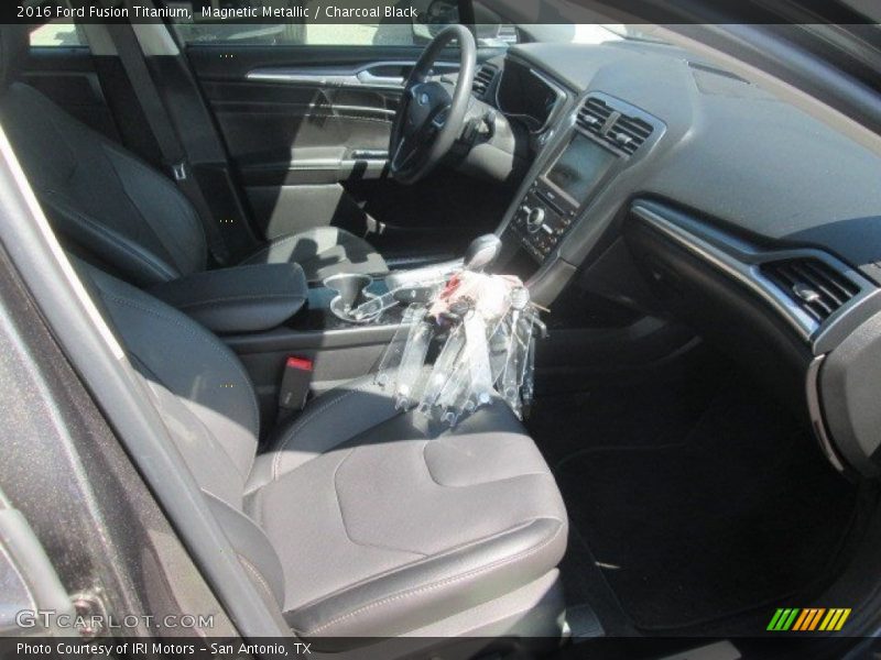 Magnetic Metallic / Charcoal Black 2016 Ford Fusion Titanium