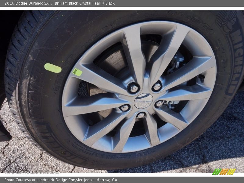 Brilliant Black Crystal Pearl / Black 2016 Dodge Durango SXT