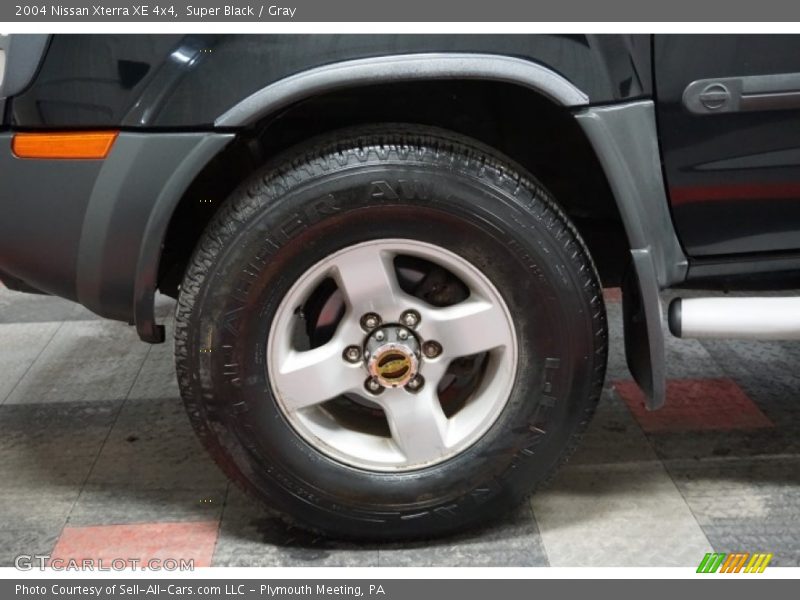 Super Black / Gray 2004 Nissan Xterra XE 4x4