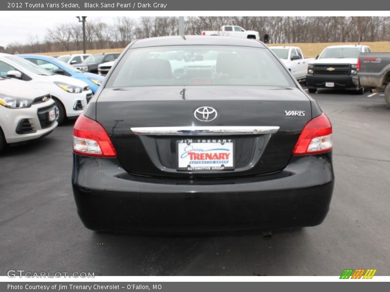 Black Sand Pearl / Dark Gray 2012 Toyota Yaris Sedan