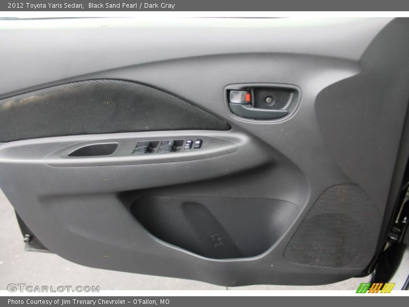 Black Sand Pearl / Dark Gray 2012 Toyota Yaris Sedan