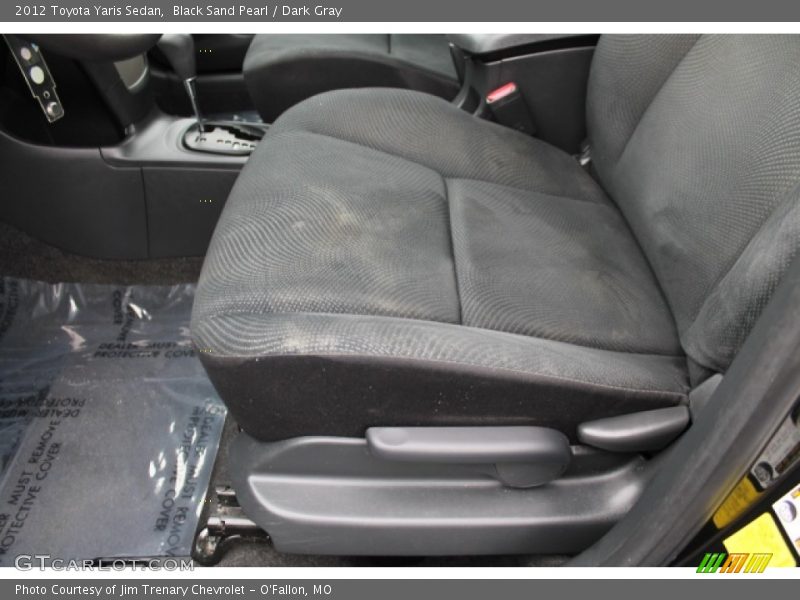 Black Sand Pearl / Dark Gray 2012 Toyota Yaris Sedan