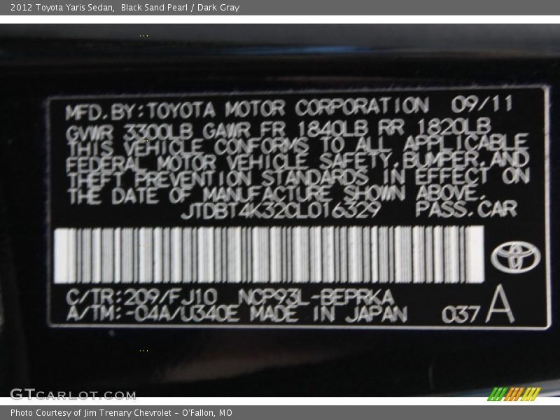 Black Sand Pearl / Dark Gray 2012 Toyota Yaris Sedan