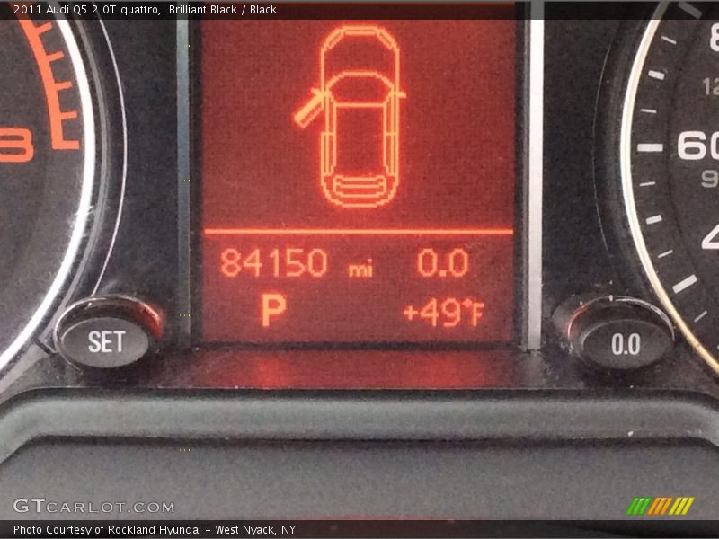 Brilliant Black / Black 2011 Audi Q5 2.0T quattro