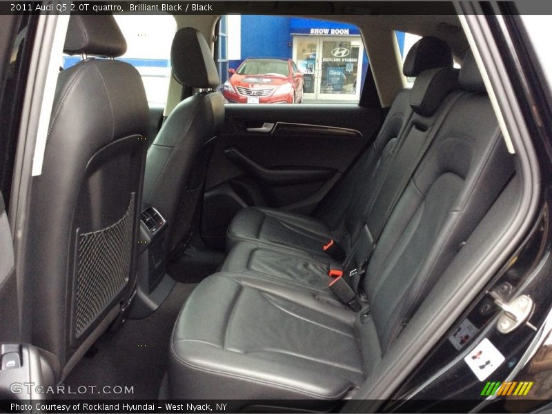 Brilliant Black / Black 2011 Audi Q5 2.0T quattro