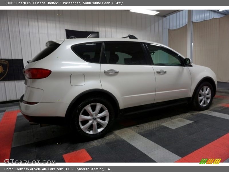 Satin White Pearl / Gray 2006 Subaru B9 Tribeca Limited 5 Passenger