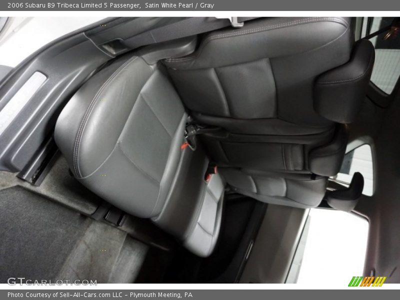 Satin White Pearl / Gray 2006 Subaru B9 Tribeca Limited 5 Passenger