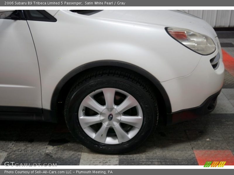 Satin White Pearl / Gray 2006 Subaru B9 Tribeca Limited 5 Passenger