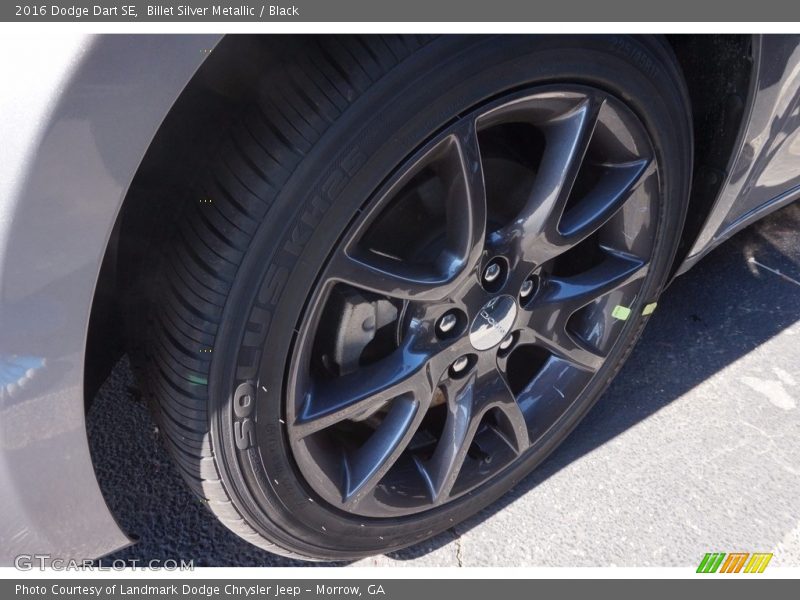 Billet Silver Metallic / Black 2016 Dodge Dart SE