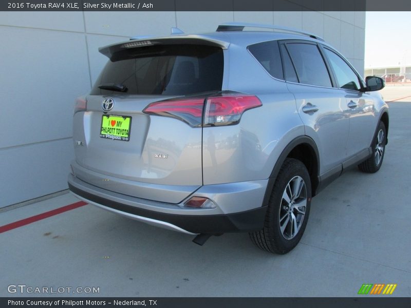 Silver Sky Metallic / Ash 2016 Toyota RAV4 XLE