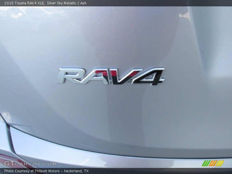 Silver Sky Metallic / Ash 2016 Toyota RAV4 XLE
