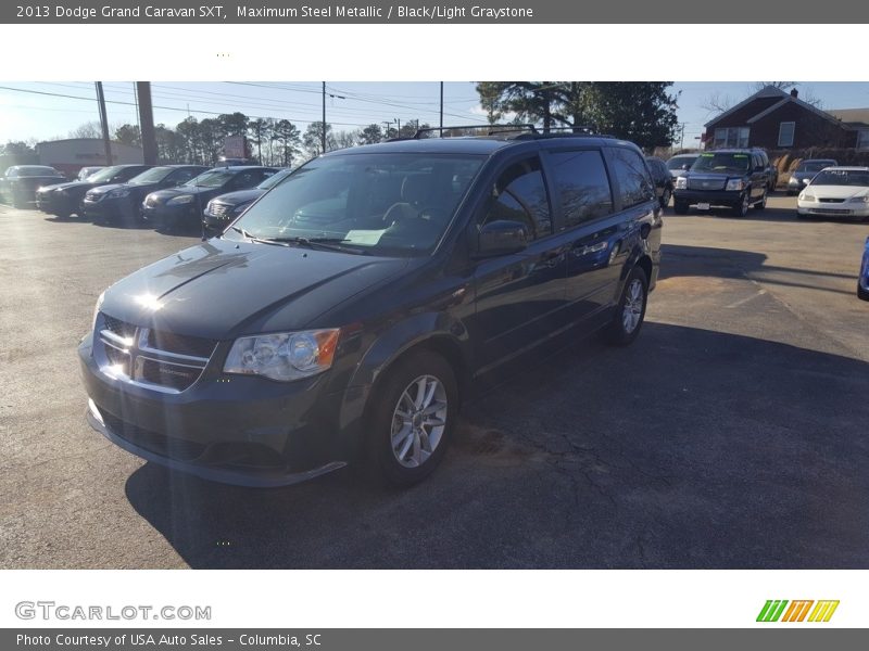 Maximum Steel Metallic / Black/Light Graystone 2013 Dodge Grand Caravan SXT