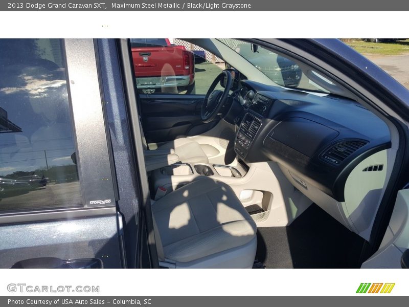 Maximum Steel Metallic / Black/Light Graystone 2013 Dodge Grand Caravan SXT