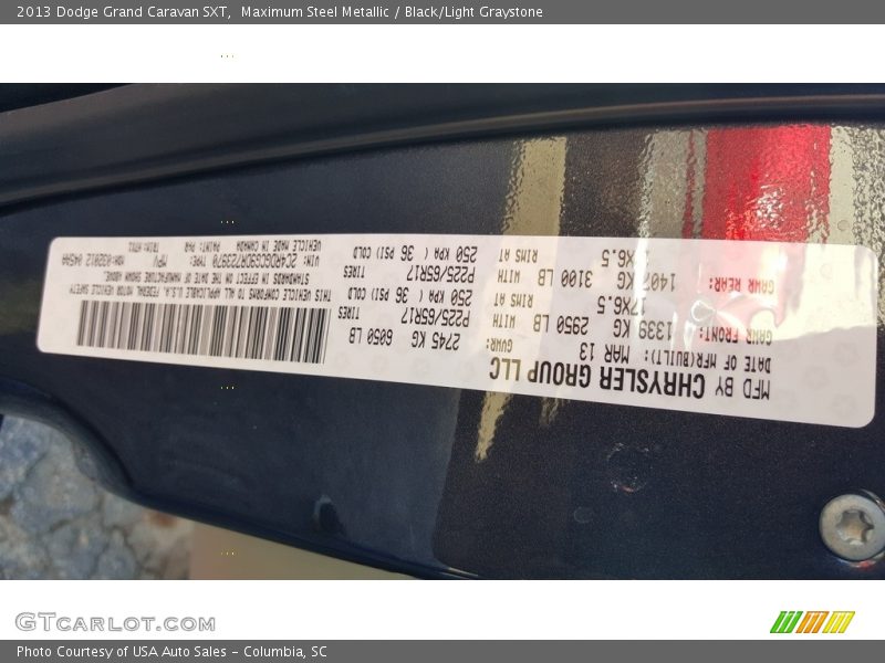 Maximum Steel Metallic / Black/Light Graystone 2013 Dodge Grand Caravan SXT