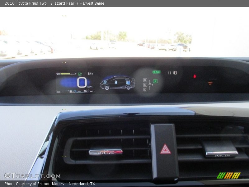 Blizzard Pearl / Harvest Beige 2016 Toyota Prius Two
